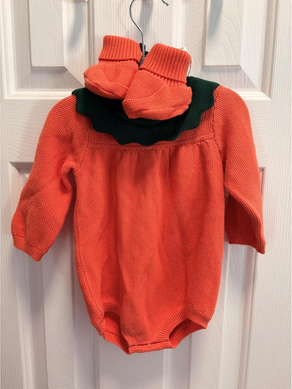 NWT Janie and Jack Pumpkin Sweater One piece with Booties Baby 6-12 Months